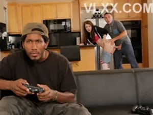 Cô giáo trẻ tốt bụng và mối tình với cậu học trò