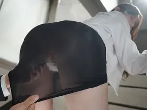 Chuyến công tác khoái vl với nữ trưởng phòng trẻ dâm dục