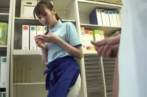 ông xã vô dụng, bà xã đi vụng trộm với sếp