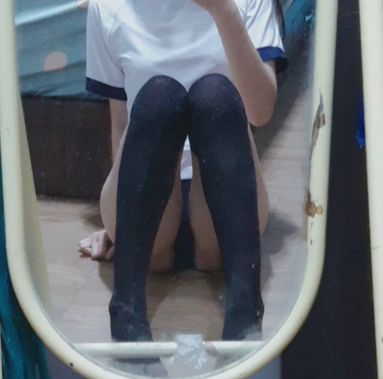 Lén lút anh vợ địt em dâu