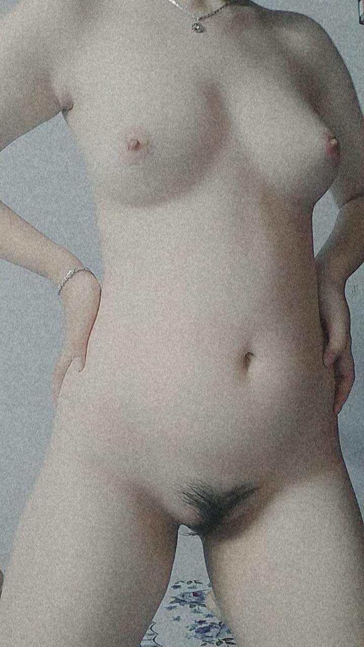 300MAAN-885 【Mỗi ngày đều là một lễ hội! Rượu bia! Tuyệt vời! Những người thích tiệc tùng! ! 】【Một cơ thể rất gợi cảm và một người đàn ông